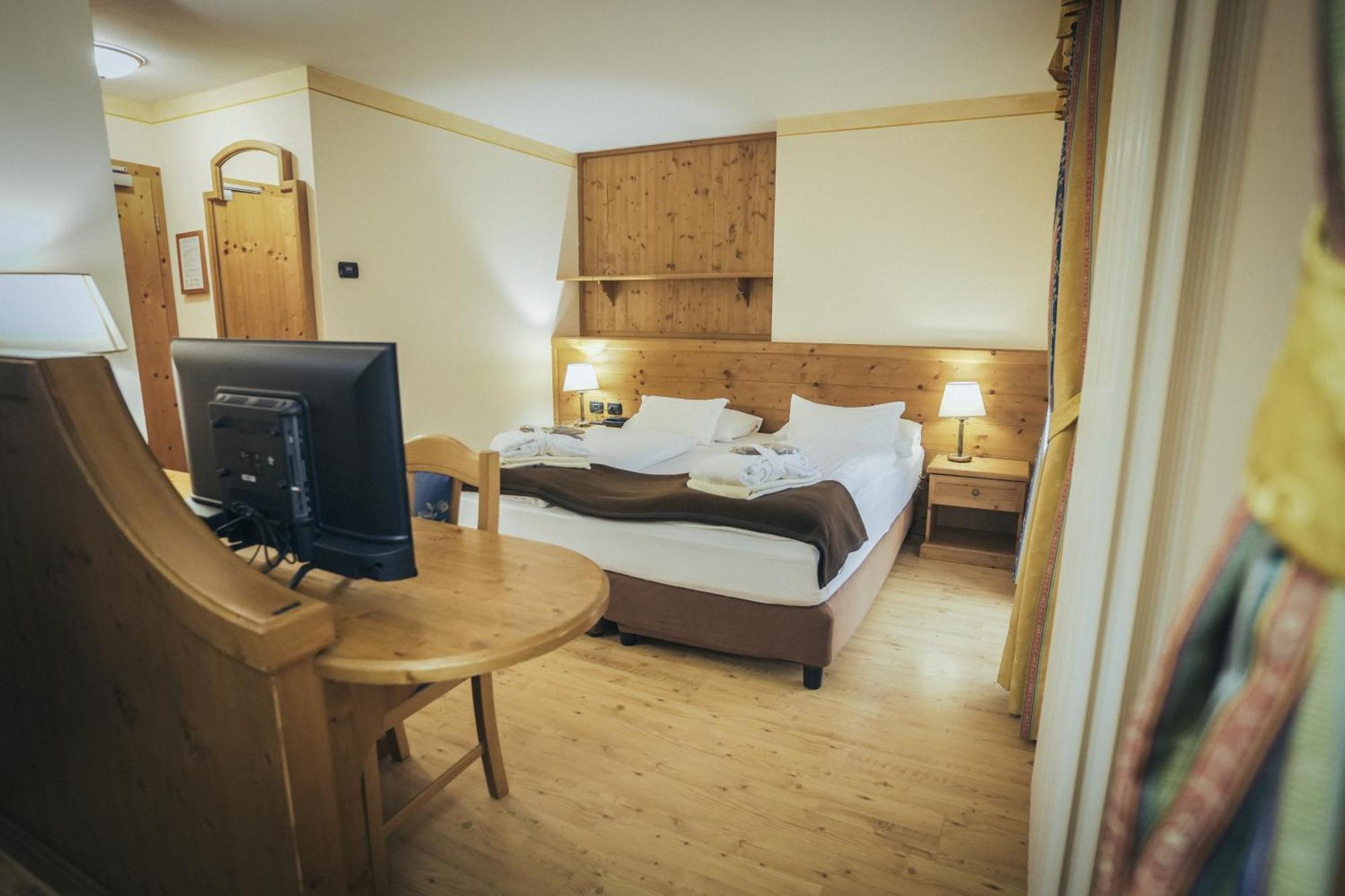 Hotel Al Parco 모에나 외부 사진